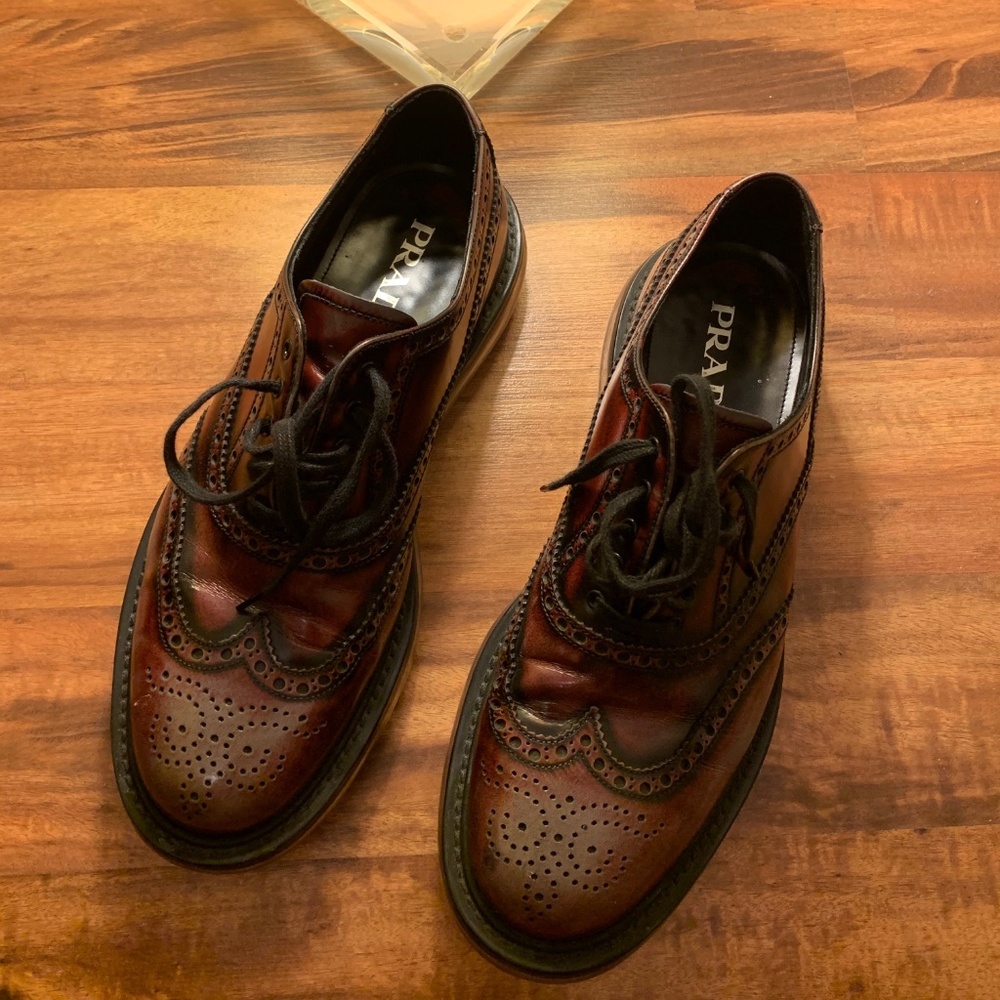 Prada Brogue Oxford Men's Shoe